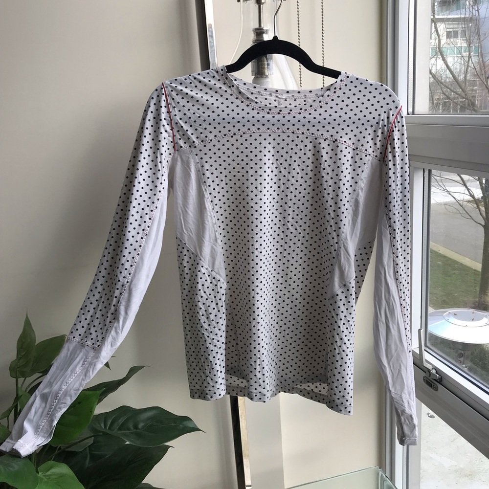 Lululemmon long sleeve top 50%OFFBUNDLES